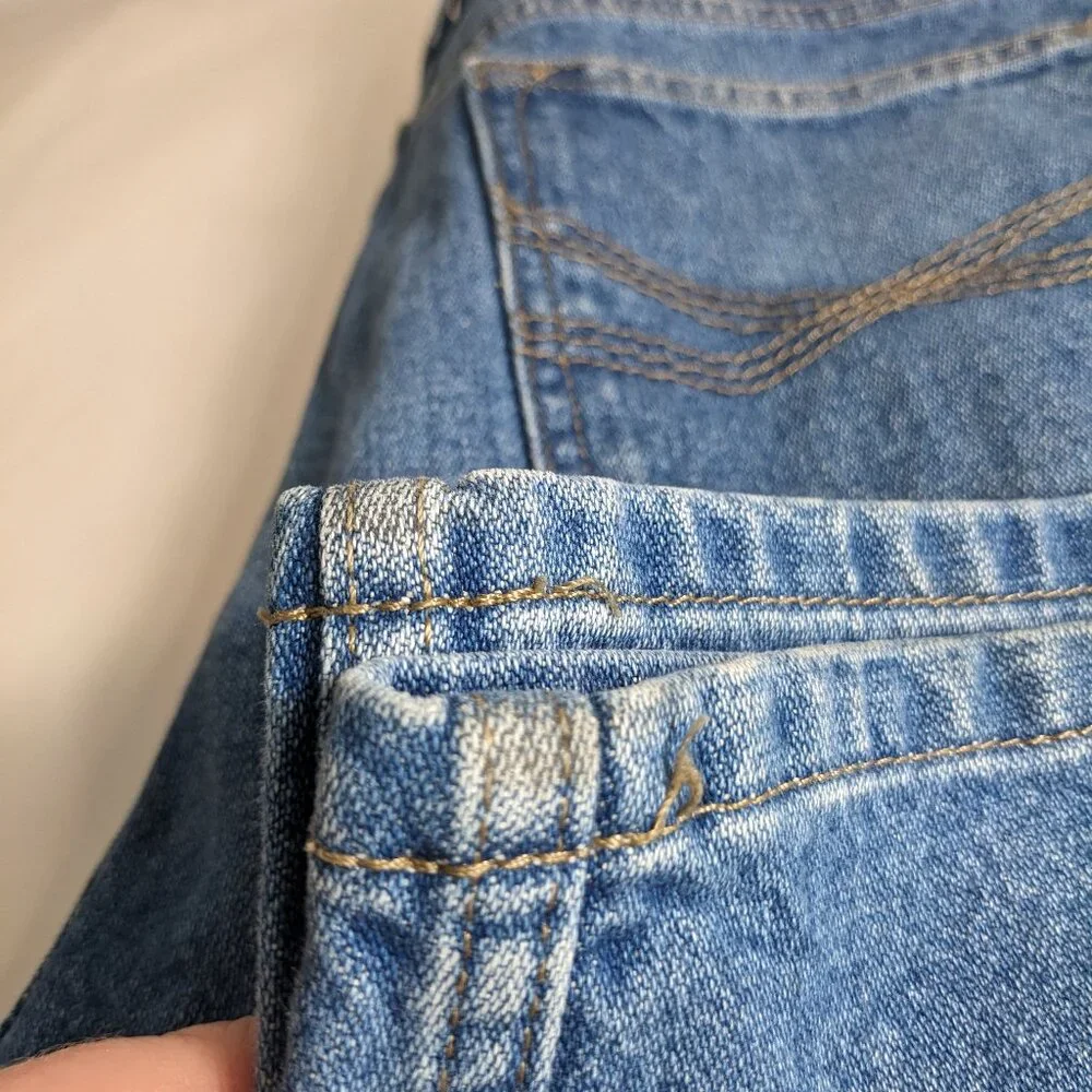 Blue Ranchwear Straight Jeans 32 L x 30 W 100% Cotton Mens Medium Wash 32x30